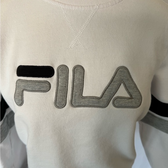 Fila crewneck sweater Small - Picture 3 of 6